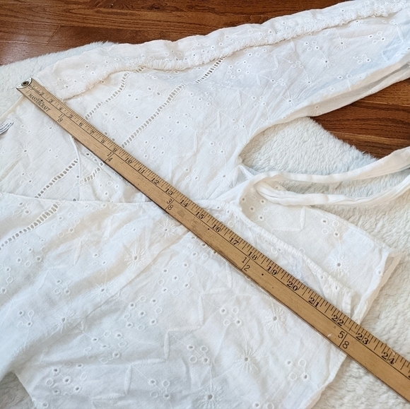 ZARA white eyelet CROSSOVER wrap TOP WITH CUTWORK EMBROIDERY trf small boho chic - Picture 14 of 15